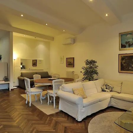 Loris' House Modena