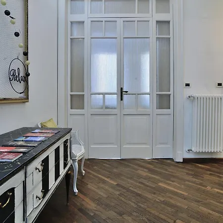 Apartment Loris' House *