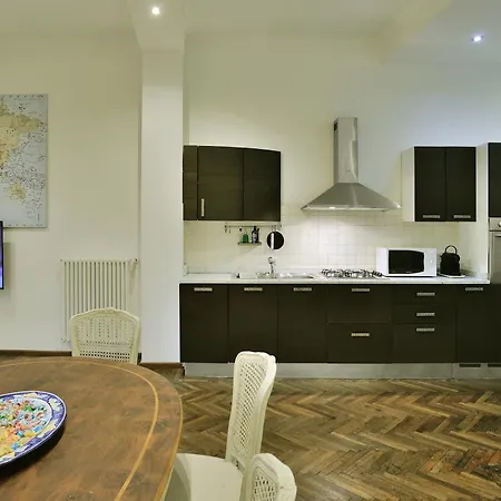 Lägenhet Loris' House Modena